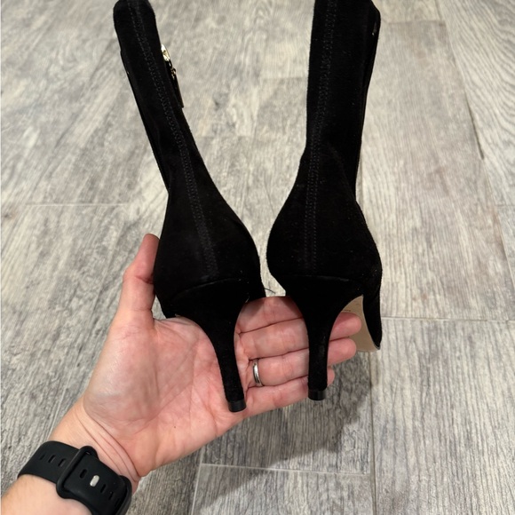 NWOT Larroude black suede mini Kate boots - Picture 8 of 10